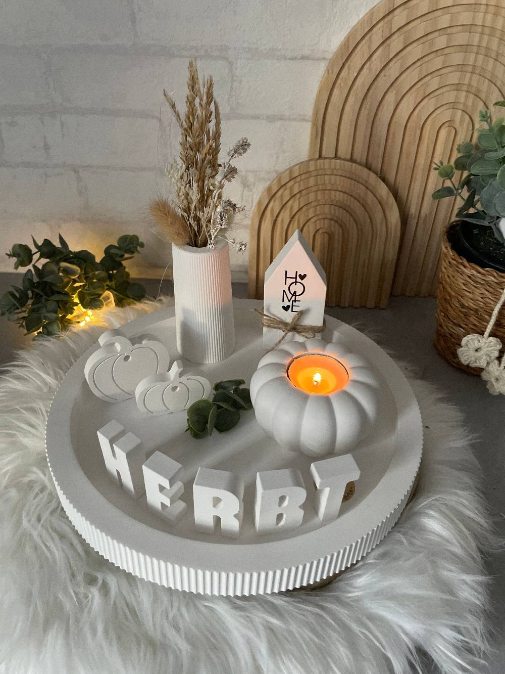 KB Socken Herbst Teller Set rund mit Kürbisse, Vase, Trockenblumen und Buchstaben "Herbst" Beton Kerafkott, Deko Wohnzimmer, Geschenk, Mitbringsel Online Shopping