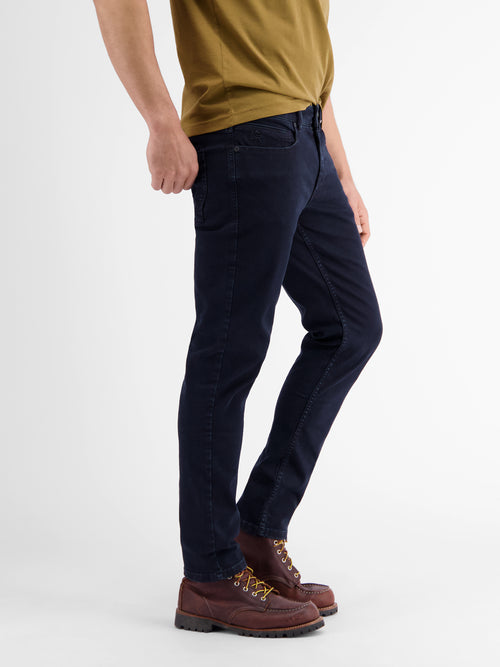 Lerros 5-Pocket Stretch-Denim CRIMSON in SLIM FIT Speichern exportieren
