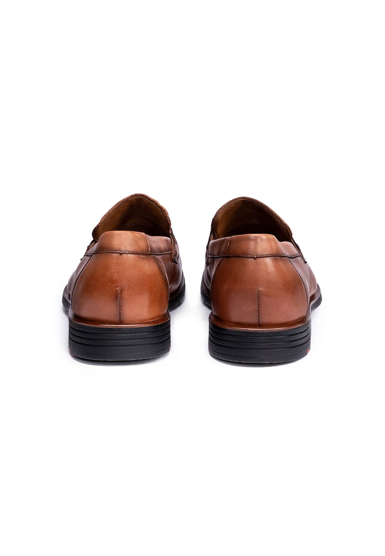 Lloyd TARRAS Art. 14-136-03 Bis zu 60% Rabatt