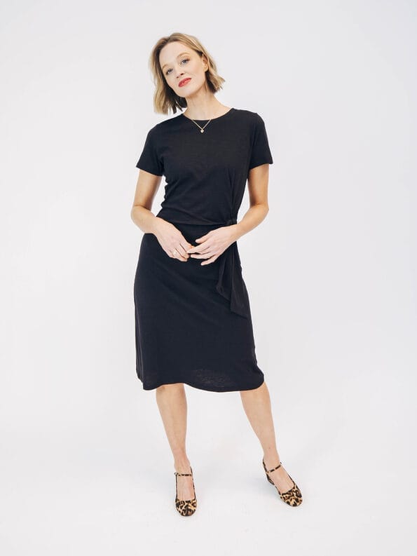 Mademoiselle YéYé Shirtkleid mit Knotendetail aus Bio-Baumwolle Speichern exportieren