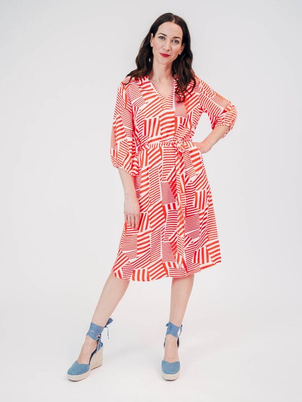 Mademoiselle YéYé Kleid mit V-Ausschnitt aus EcoVero by Lenzing Günstiger Verkauf
