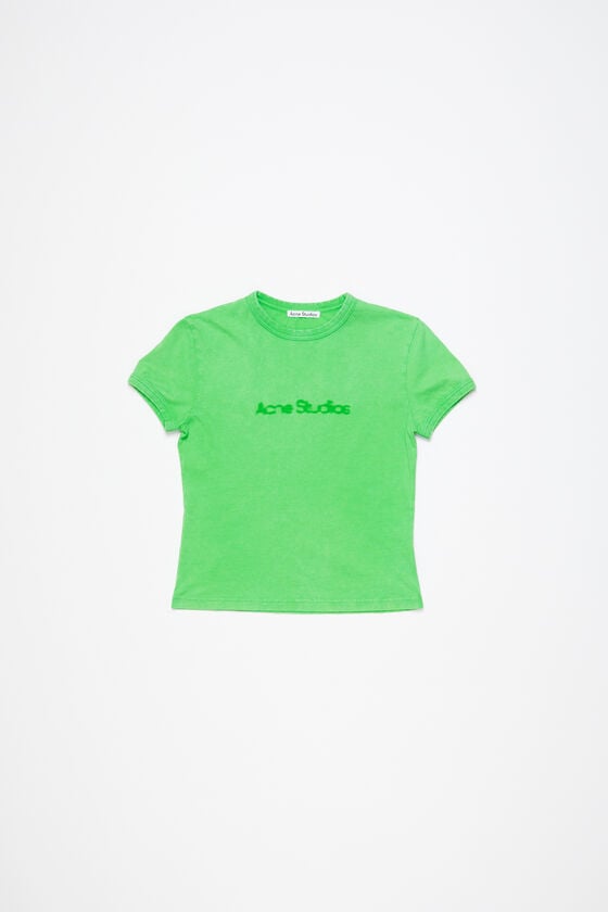 Acne Studios T-Shirt mit verschwommenem Logo – taillierte Unisex-Passform Riesige Ersparnisse