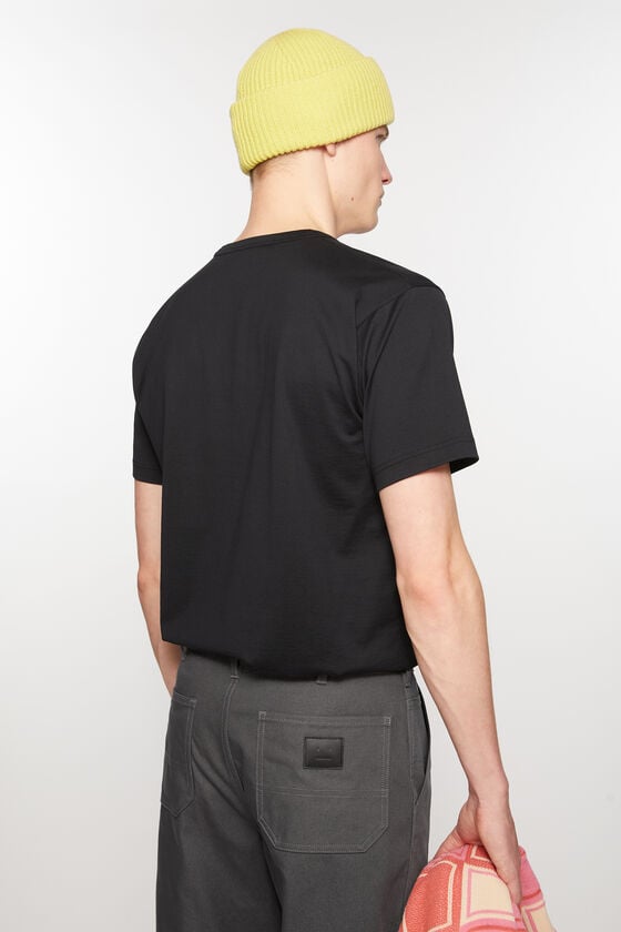 Acne Studios T-Shirt mit Rundhalsausschnitt - Normale Passform Unisex Sonderangebot der Fabrik