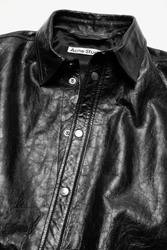 Acne Studios Hemdjacke aus Leder Fabrikpreis