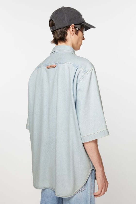 Acne Studios Denimhemd mit Knopfleiste – Lockere Passform Versandkostenfrei