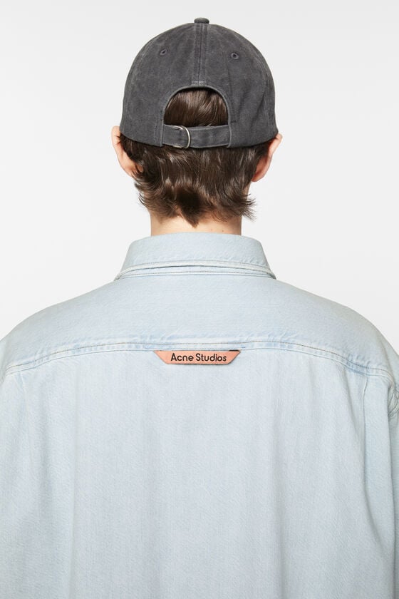 Acne Studios Denimhemd mit Knopfleiste – Lockere Passform Versandkostenfrei