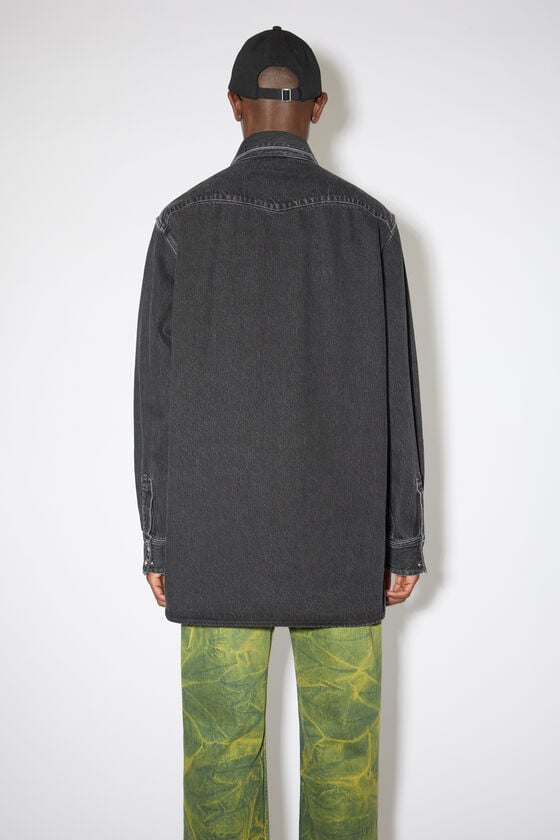 Acne Studios Jeanshemd mit Knopfleiste Exklusivangebot