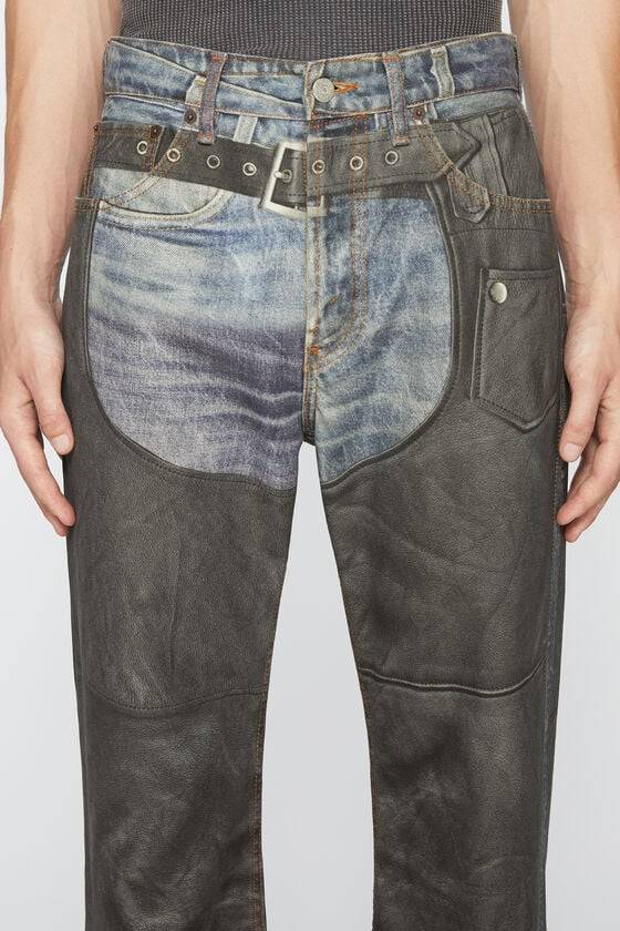 Acne Studios Bedruckte Hose 50% Rabatt mit kostenlosem Versand