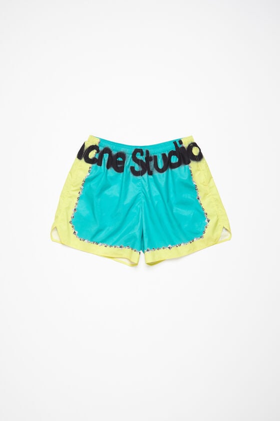 Acne Studios Bedruckte Badeshorts Rabatt