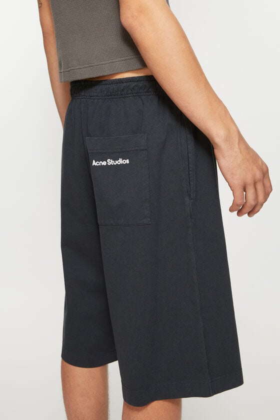 Acne Studios Jerseyshorts mit Logo-Stempel Preisnachlass