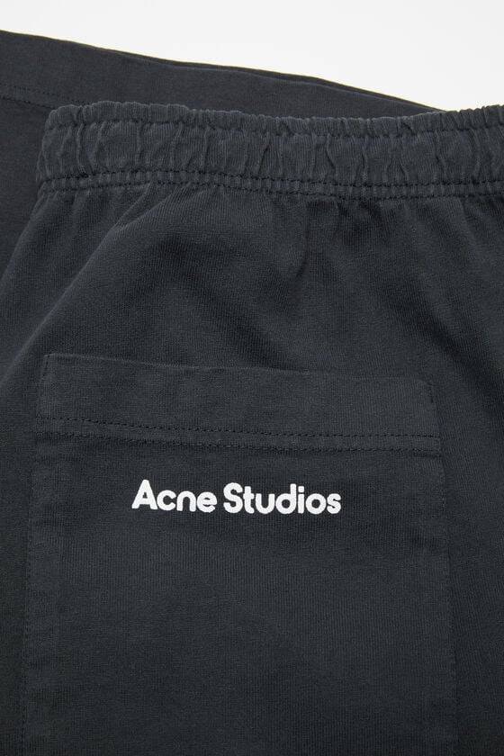 Acne Studios Jerseyshorts mit Logo-Stempel Preisnachlass