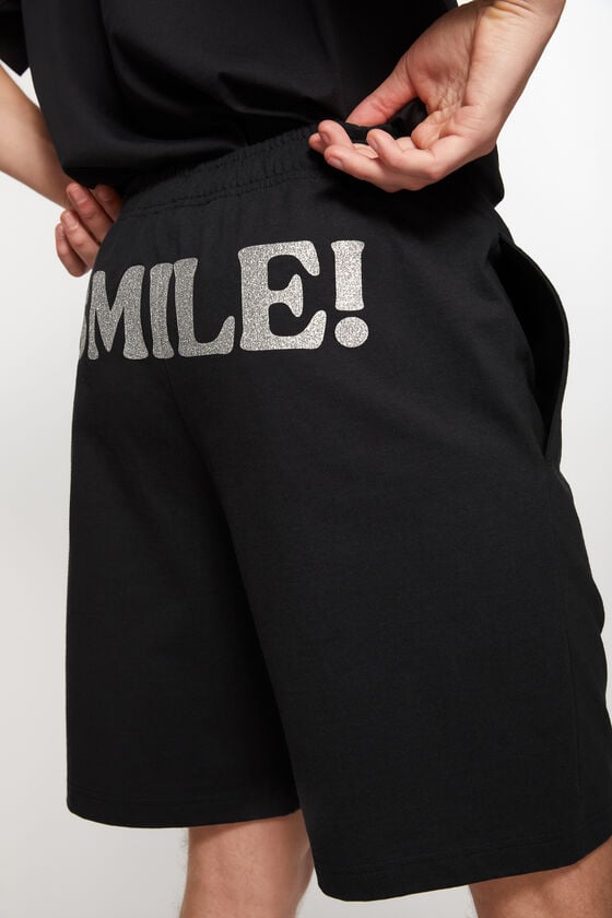 Acne Studios Bedruckte Sweat-Shorts Unisex Saisonschlussverkauf