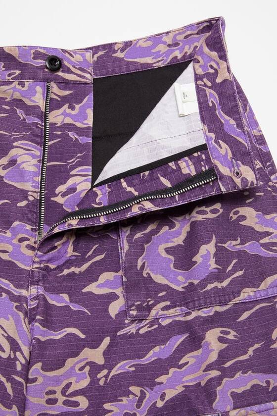 Acne Studios Hose mit Cargo-Print Begrenzte Freigabe