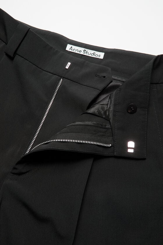 Acne Studios Figurnahe Hose Bis zu 65% Rabatt