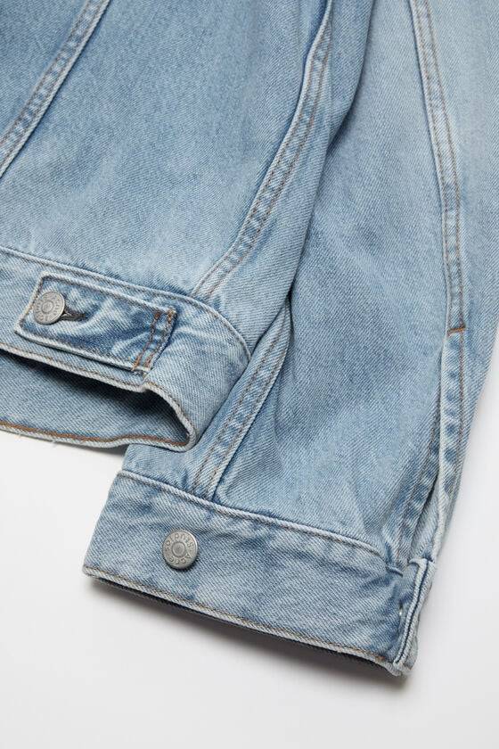 Acne Studios Jeansjacke – entspannte Passform Super Sparpreis