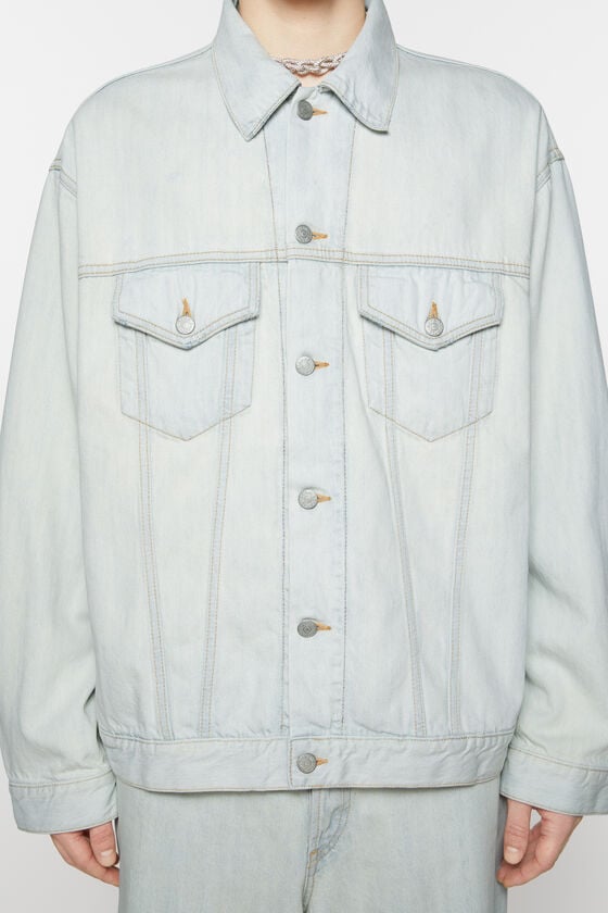 Acne Studios Jeansjacke – entspannte Passform Letzter Tag