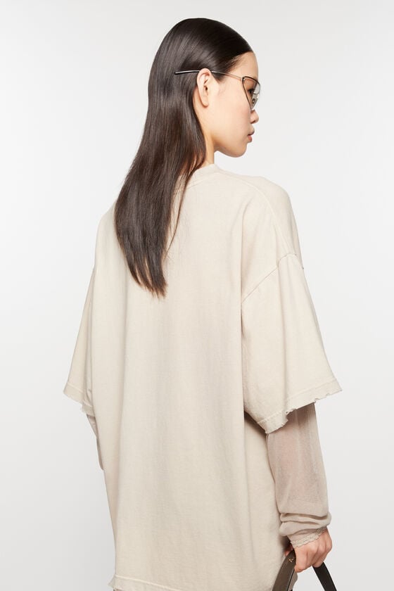 Acne Studios T-Shirt mit Siebdruck Valentinstagsangebot