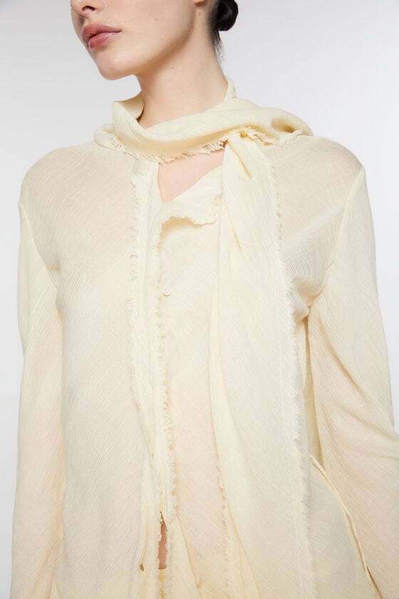 Acne Studios Bluse aus Crêpe mit Schal Nur noch ein Tag übrig