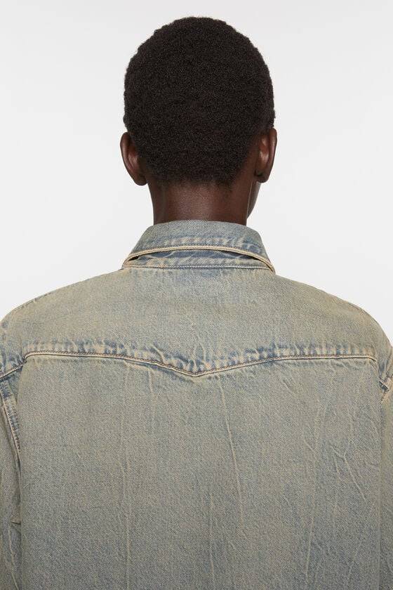 Acne Studios Jeanshemd in lockerer Passform Rabatte dieses Monats