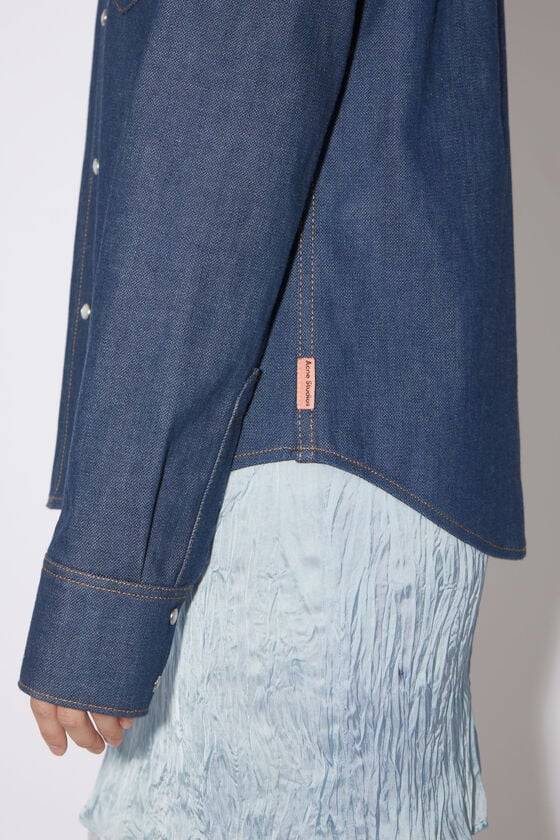 Acne Studios Jeanshemd mit Knopfleiste Hotsell