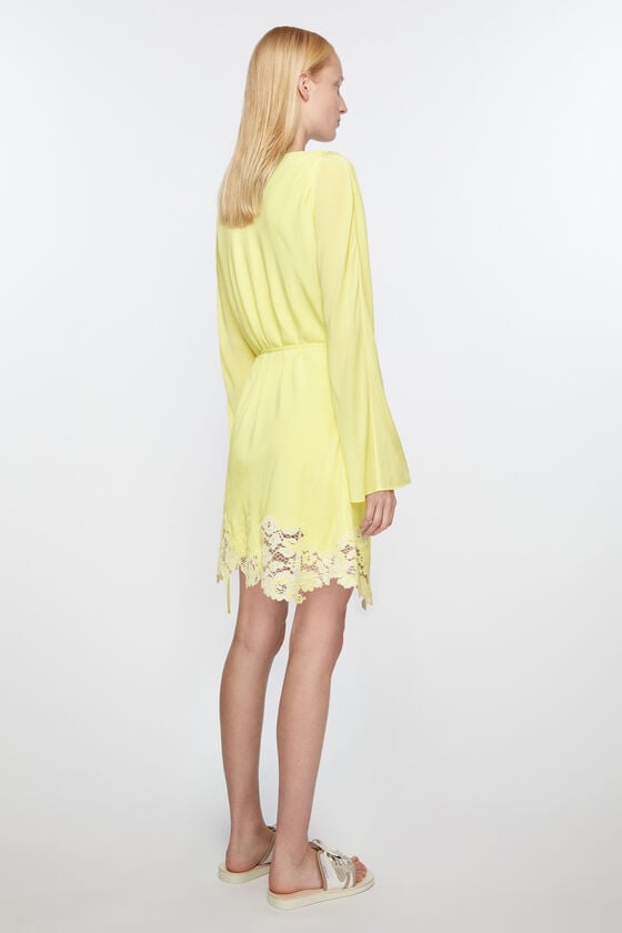 Acne Studios Kleid mit Spitzenbesatz Zeitlich begrenztes Angebot