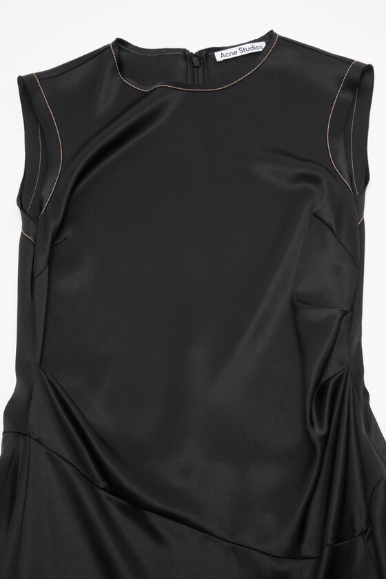 Acne Studios Ärmelloses Kleid aus Satin Kauf eins, bekomm eins gratis