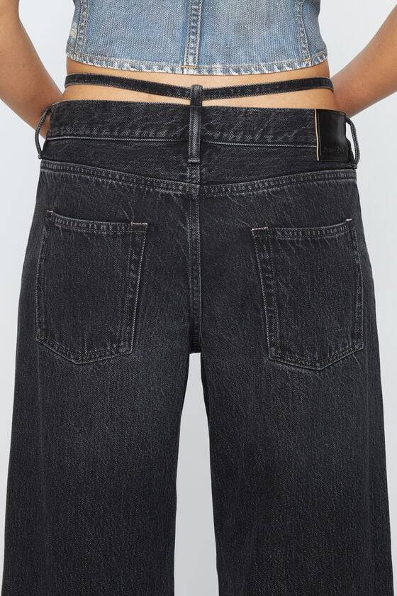 Acne Studios Jeans mit normaler Passform – 2004 Auslauf
