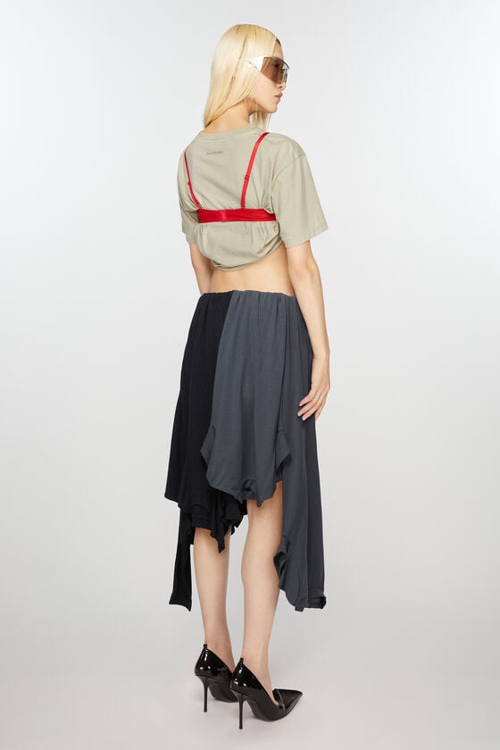 Acne Studios Lagenrock Laufsteg-Show Riesige Ersparnisse