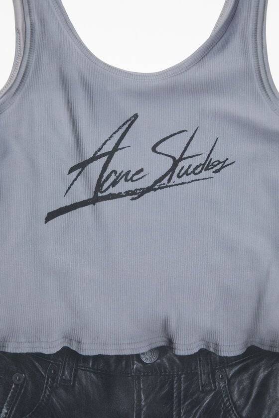 Acne Studios Bedruckter Badeanzug Bis zu 55% Rabatt