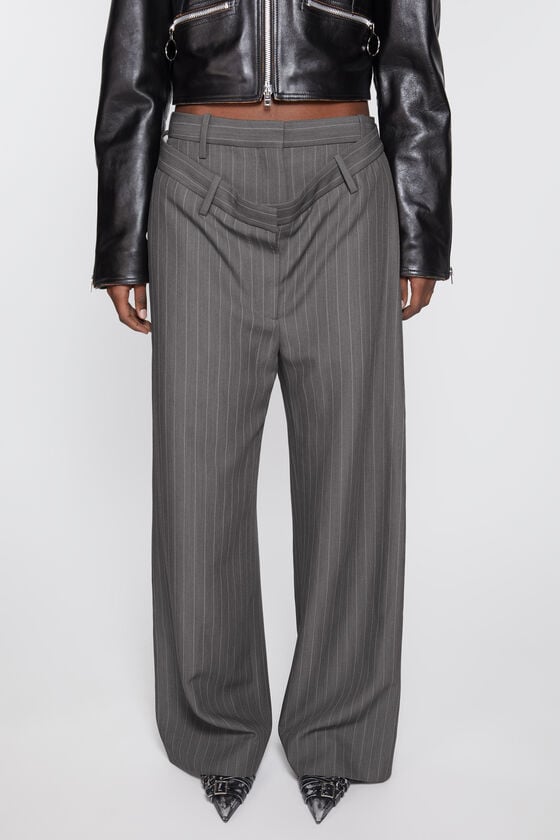 Acne Studios Dekonstruierte Nadelstreifenhose Black Friday Preise