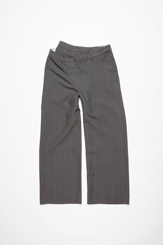 Acne Studios Dekonstruierte Nadelstreifenhose Black Friday Preise