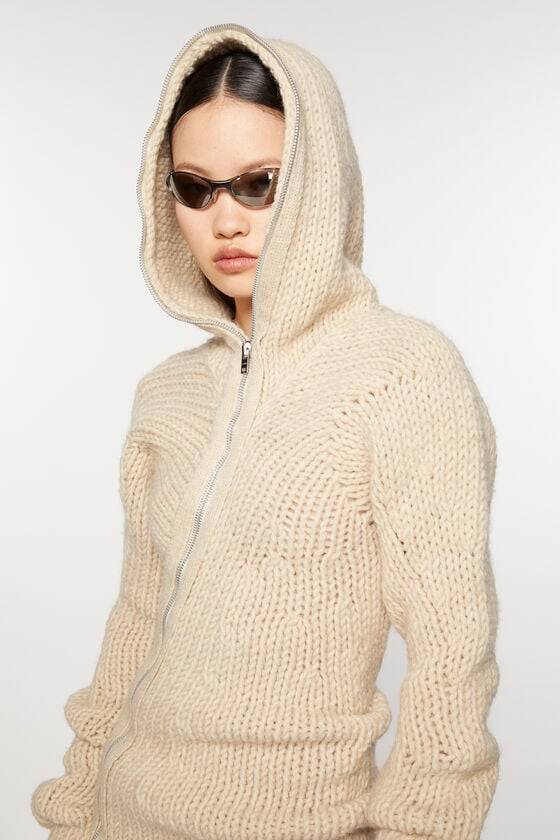 Acne Studios Knit hooded dress Laufsteg-Show Blitzangebot