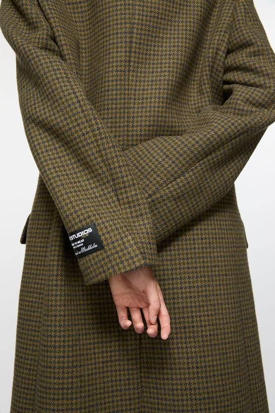 Acne Studios Zweireihiger Wollmantel Auslauf