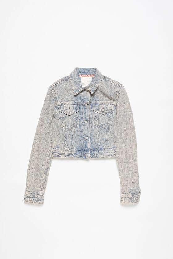 Acne Studios Jeansjacke mit Monogramm – Taillierte Passform Vatertagsangebot