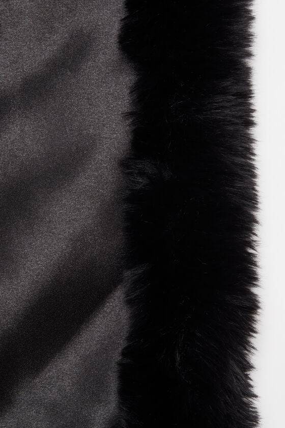 Acne Studios Fellschal Clearance-Verkauf