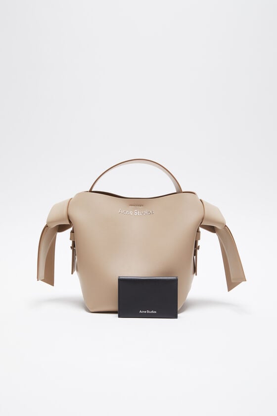 Acne Studios Gefaltete Lederbrieftasche Online