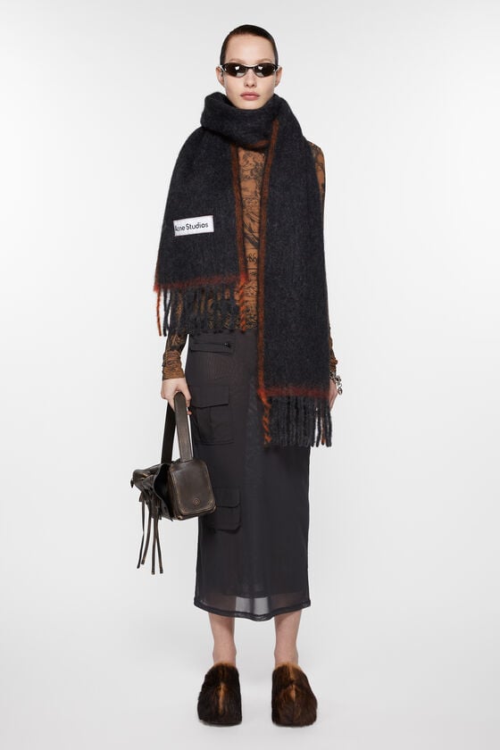 Acne Studios Woll-Mohair-Schal – Schmal Outlet