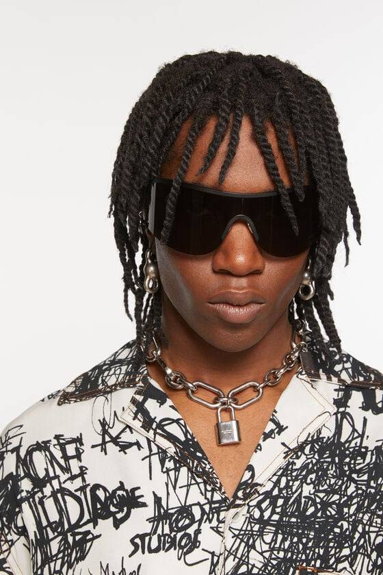 Acne Studios Sonnenbrille mit Metallrahmen Neueste Mode