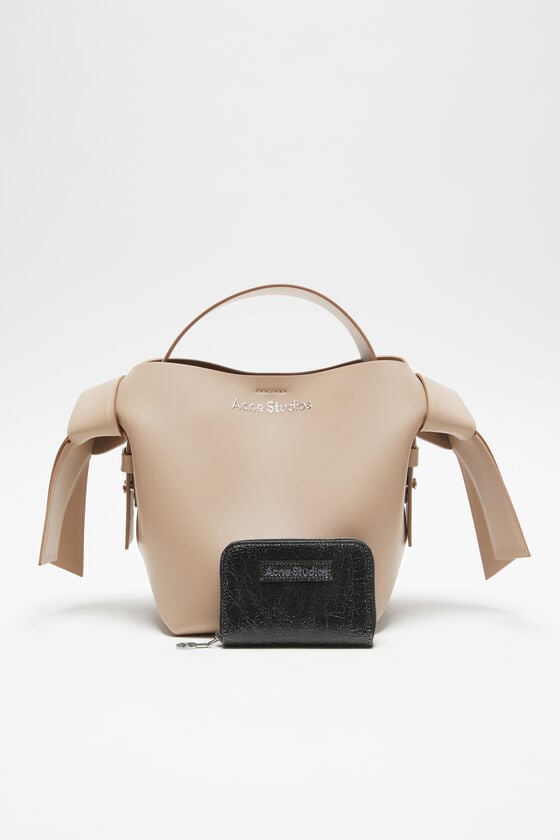 Acne Studios Leder-Portemonnaie mit Reißverschluss Letzte 3 Tage