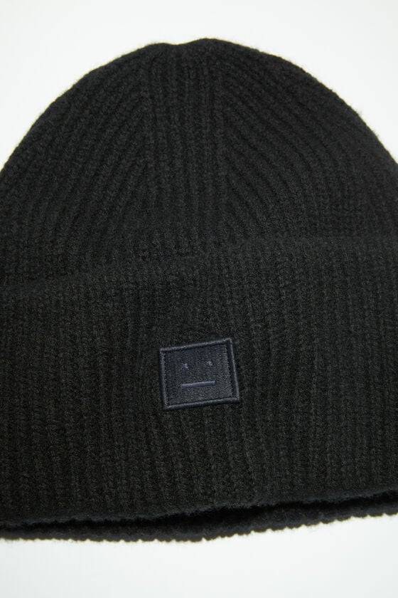 Acne Studios Beanie mit kleinem Face-Logo Begrenzt auf 3 Tage