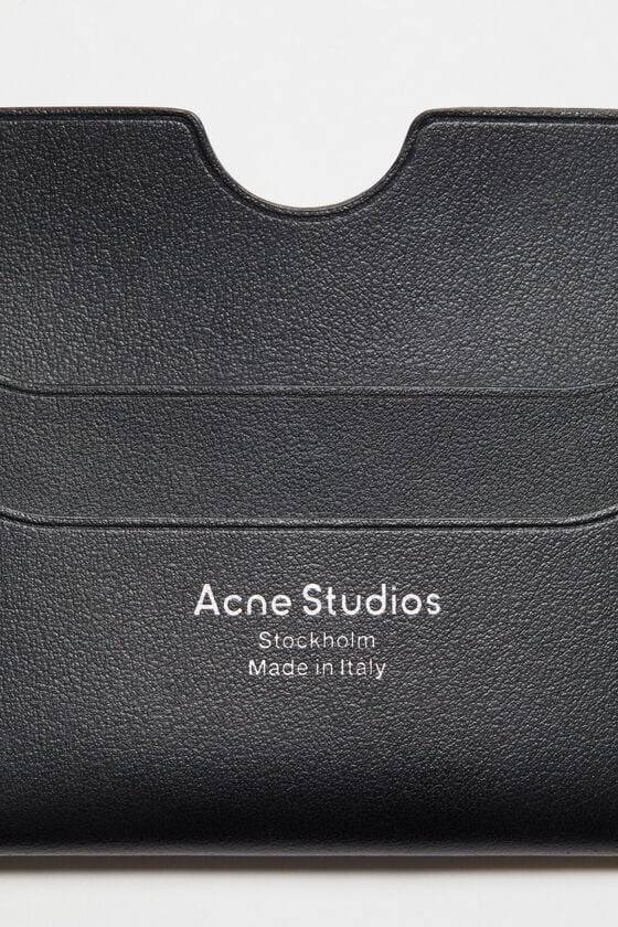 Acne Studios Ledernes Karten-Etui Rabatte dieses Monats