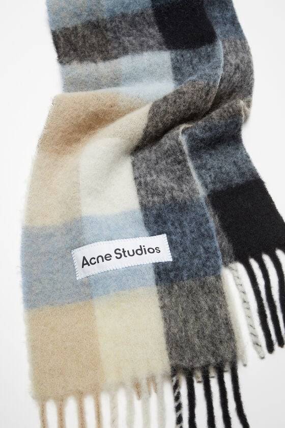 Acne Studios Karierter Schal aus Mohair Muttertagsangebot