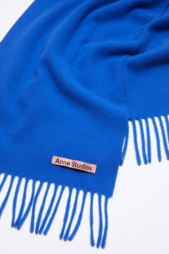 Acne Studios Schmaler Fransen-Schal aus Wolle Exklusive Angebote