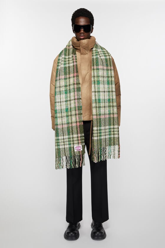 Acne Studios Fransen-Schal mit Karomuster Tägliche Deals