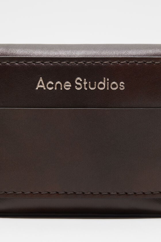 Acne Studios Musubi Mini-Umhängetasche Tiefpreis