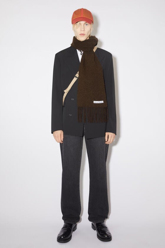 Acne Studios Fransen-Schal aus Wolle Nur noch ein Tag übrig