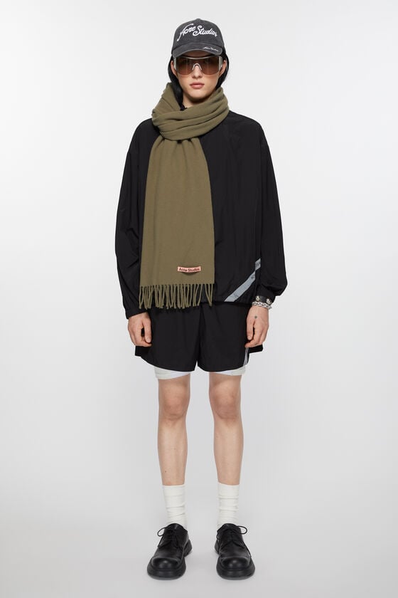 Acne Studios Schmaler Fransen-Schal aus Wolle Online