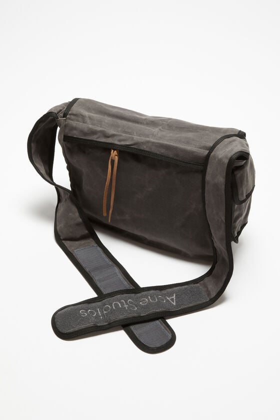 Acne Studios Umhängetasche Hotsell