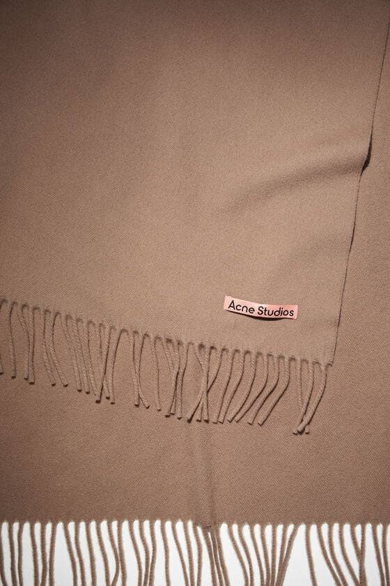 Acne Studios Oversized-Wollschal mit Fransen Fabrik Onlineshop