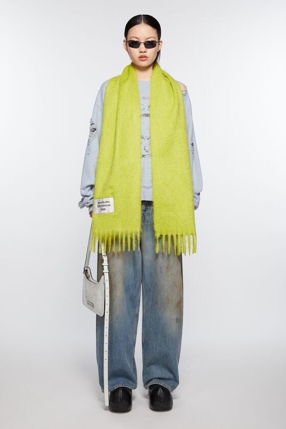 Acne Studios Fransen-Schal aus Alpaka Sonderangebot